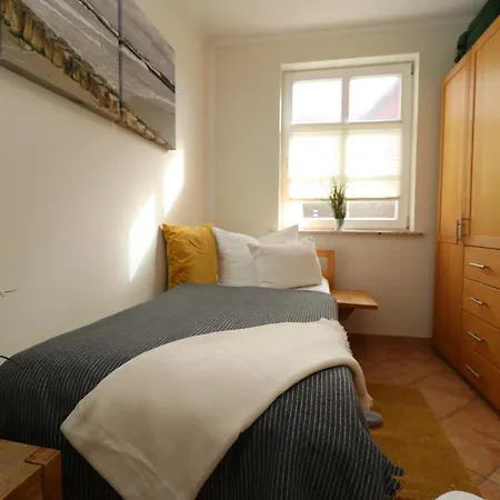 Am Park, App Duenennest 부스트로우