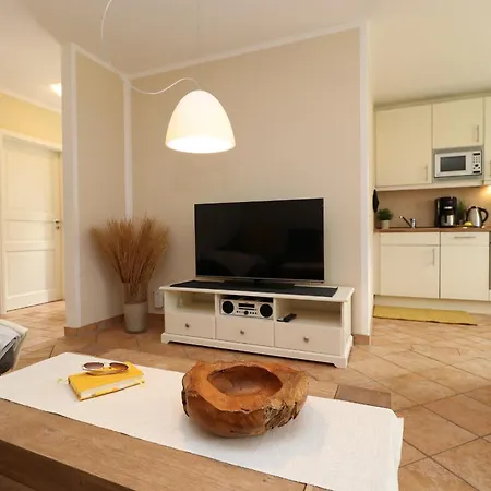 Am Park, App Duenennest 아파트 부스트로우